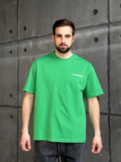 Мужская футболка в зеленом цвете